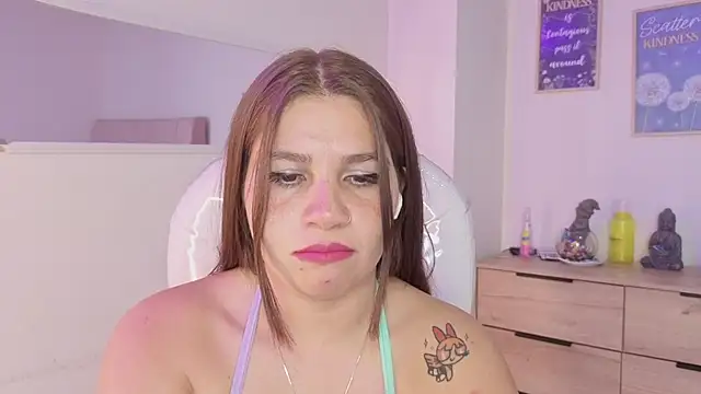 bluee_hazell webcam