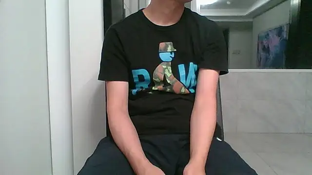 nole_china7 (Ask my age) - talk / fun / cum