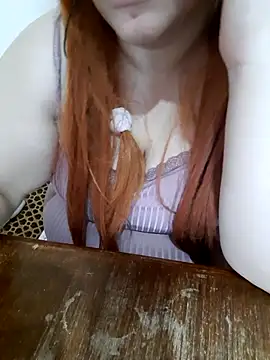 Madam_bezzzoul webcam