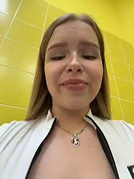 Liza_risky webcam