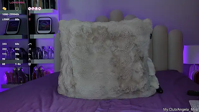 Angela_Myst webcam