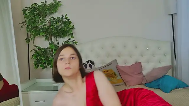 Emi_Mi_ webcam