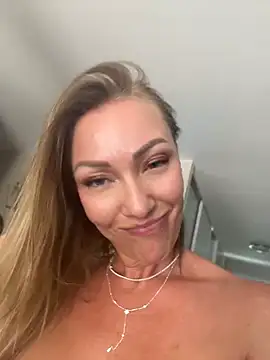 Sacha-xx webcam