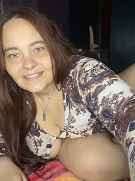 Queen_CamiXO webcam