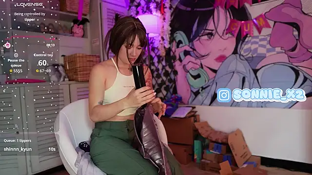 Sonnie_mami webcam