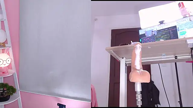 Classy__Carrie webcam