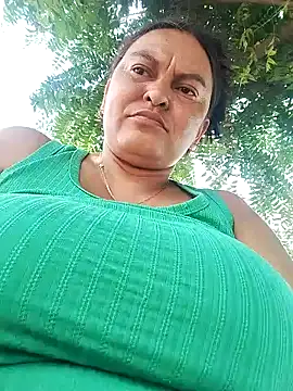 Horny-Mommy-Dirty webcam
