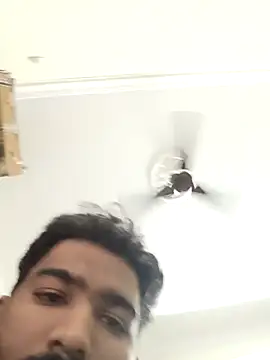 nick05inch webcam