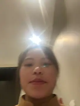 Bella_7777 webcam