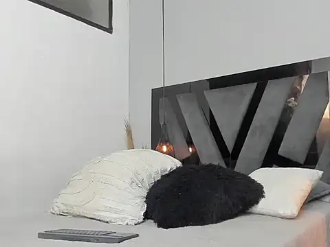 antonella_zapata webcam