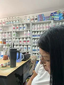 ISABELLA__LUNA webcam