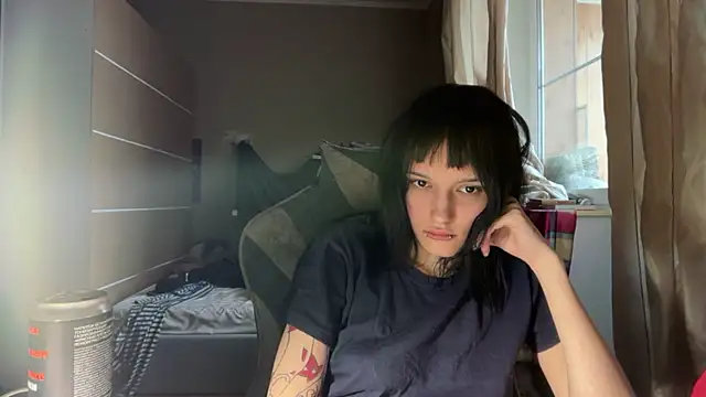 sebrinamontelle - SebrinaMontelle's free webcam - UK Sex Cams