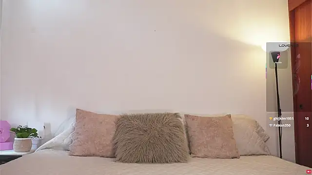 whitneyhot webcam