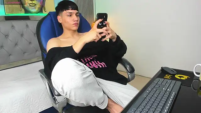 SamBlack_ webcam