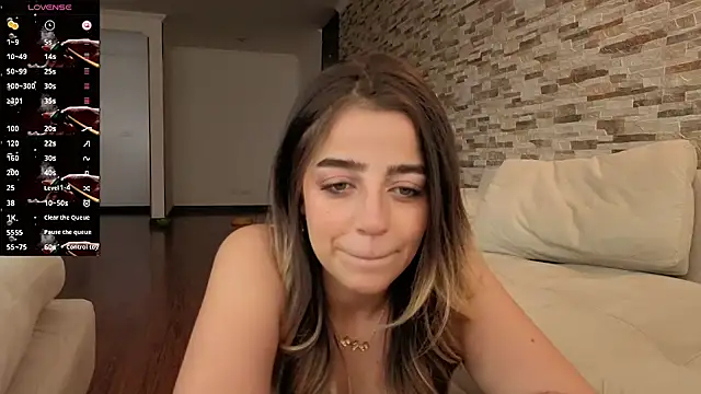 cute_emmma - Cute_emmma's free webcam - UK Sex Cams
