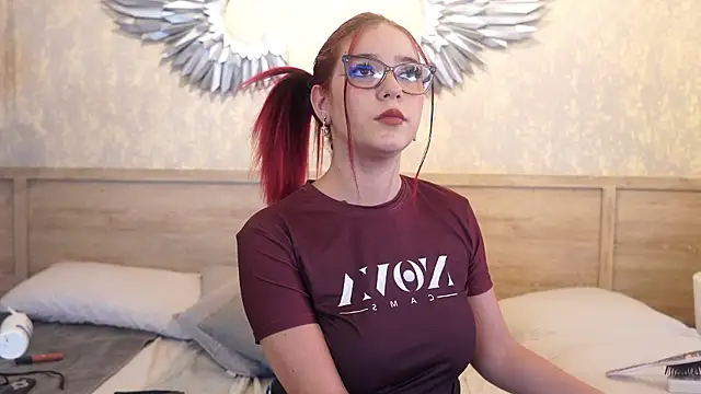 LiliCoxx webcam