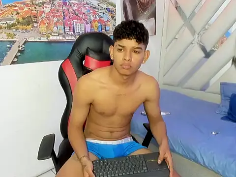 nova_mitchell7 webcam