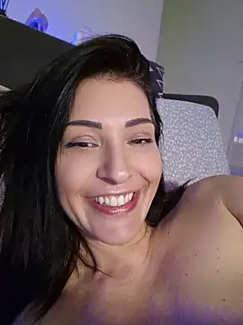 AryaSummersReal