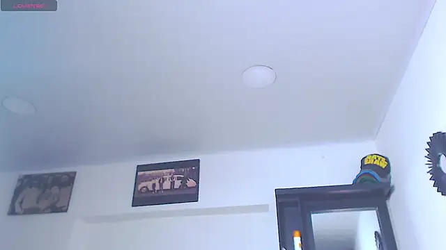 Vicky_hotmilf webcam