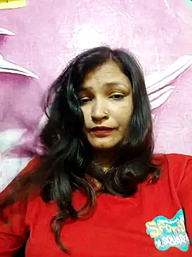 Priyaa_1433 webcam