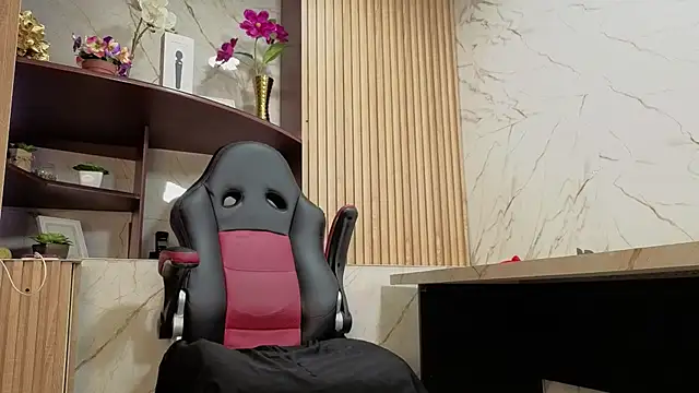 MirandaRossi webcam