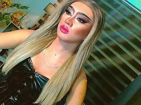 HOLLYWOOD_QUEEN_88 webcam