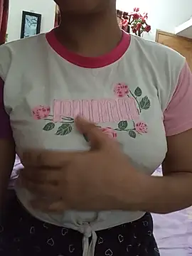 Tanha18 webcam