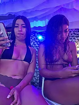 Luisa_Madrid live cam on StripChat