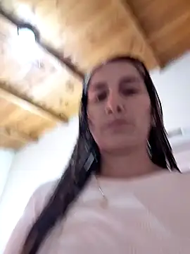 Iris_love18 webcam