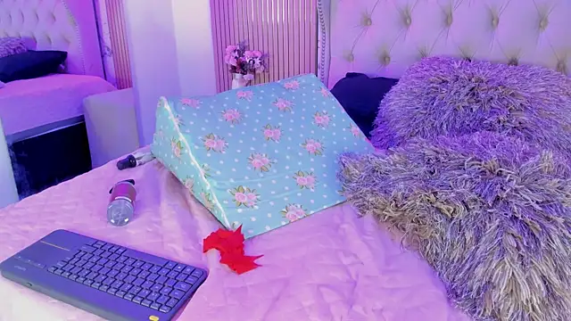 Violetaruizz webcam
