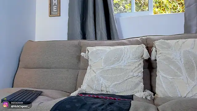 NickCopeer_ webcam