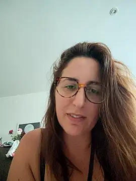 Maya_Brooke webcam