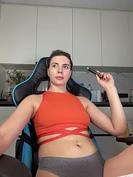 CurlyLara live sex cam