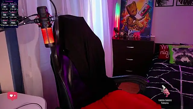 LadyLLS webcam