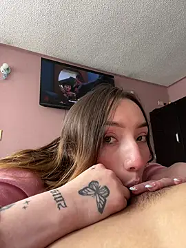 Valery_Salmons webcam