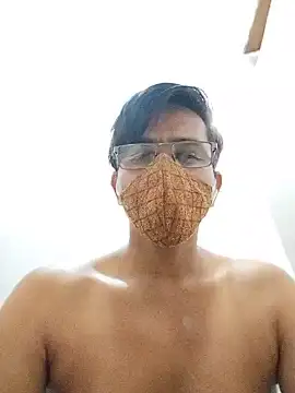 bottom_monty webcam
