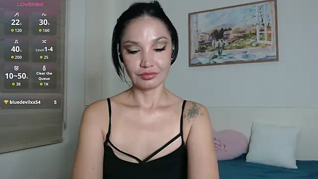 Ohmy_Linda webcam