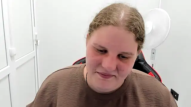 Bella_shyy_ webcam