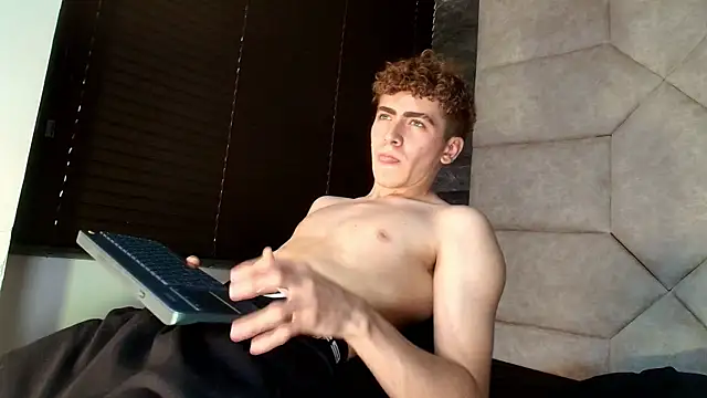 Tyler_Mcrey webcam