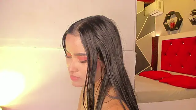 Karoll014 webcam