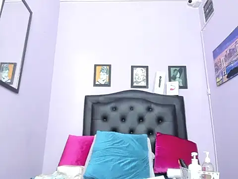 monalind220 webcam
