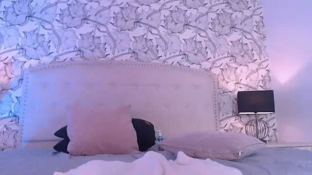 Venusandrea29 webcam