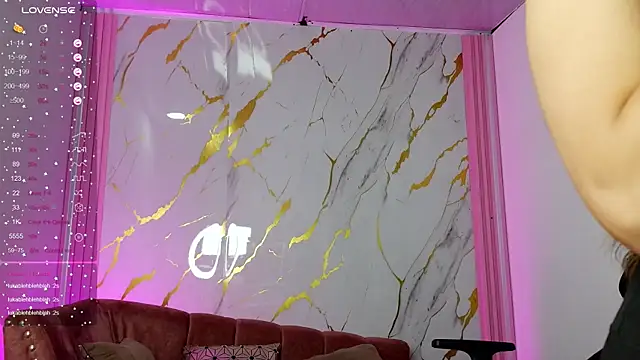 amy_ker_m webcam