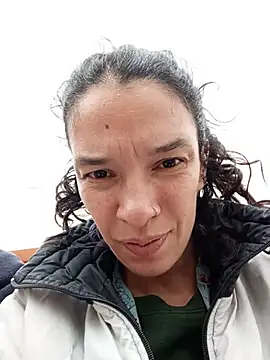 rebekka_simpson live cam