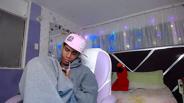Santy_bigcock_01 webcam