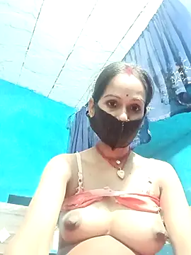 Nandani-758 webcam