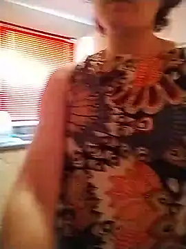 Amy01112 webcam