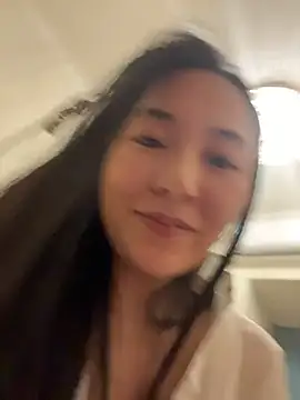 tuantuan_603 live cam on StripChat