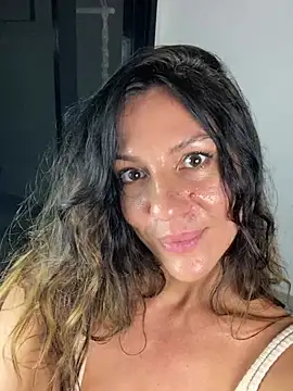 AnnaFlowerBabe webcam