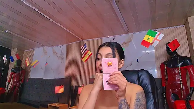 Juliet_Nasty